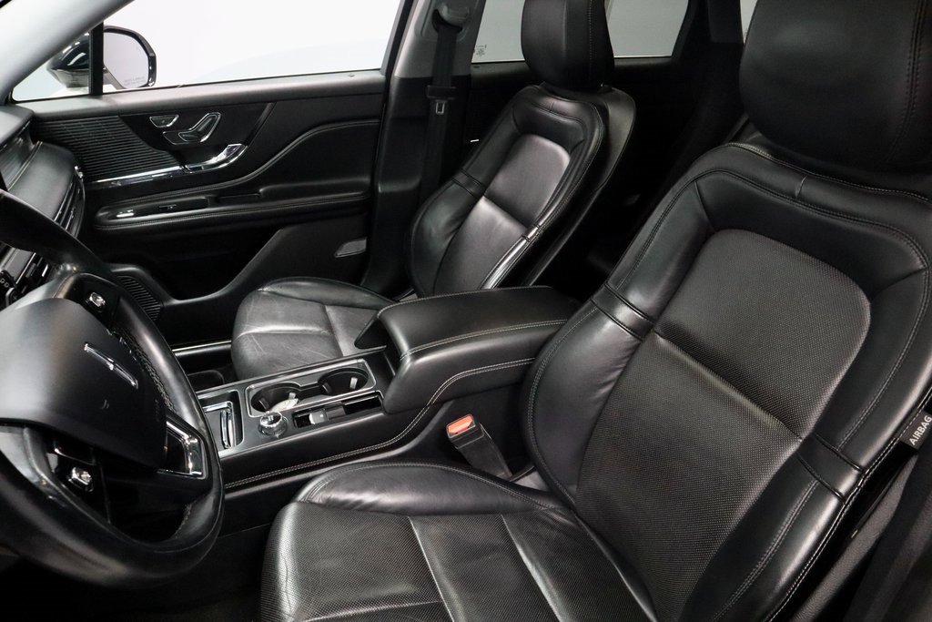 Used 2020 Lincoln Corsair AWD w/ Luxury Package image 24