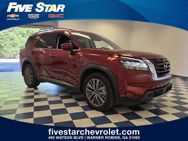 Used 2024 Nissan Pathfinder SL w/ SL Premium Package image 1