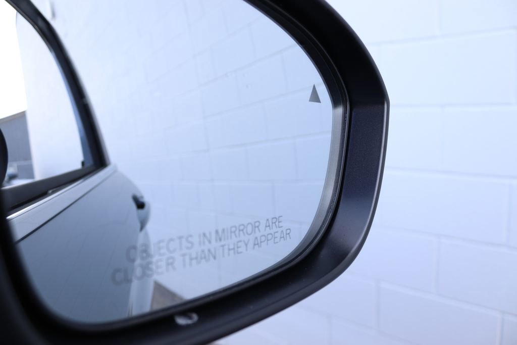 New 2026 Mitsubishi Outlander SE image 33