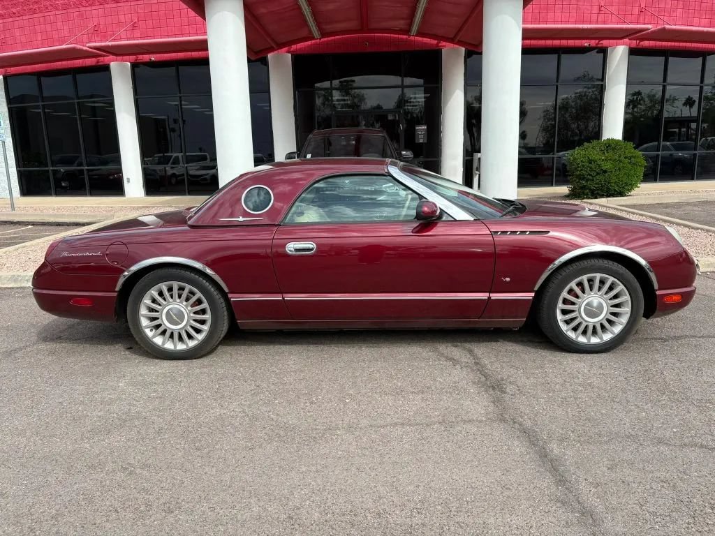 Used 2004 Ford Thunderbird RWD image 5