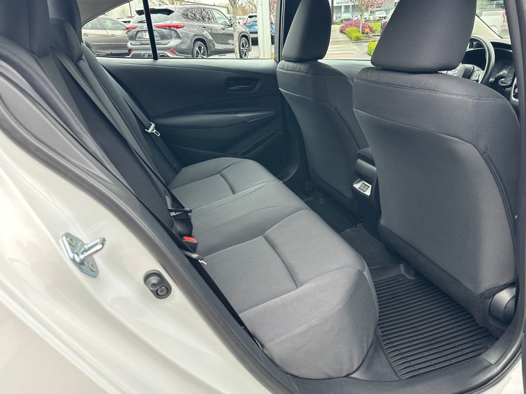 Certified 2025 Toyota Corolla LE image 15