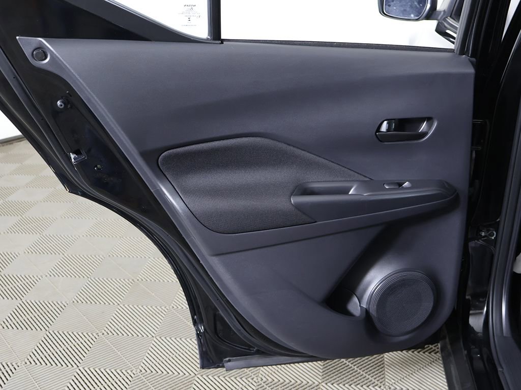 Used 2024 Nissan Kicks S image 22