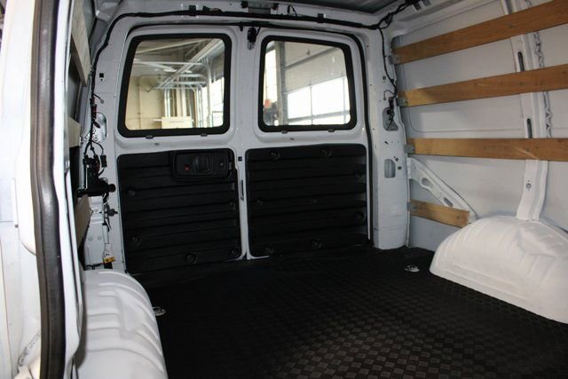 Used 2023 GMC Savana 2500 w/ Driver Convenience Package image 16