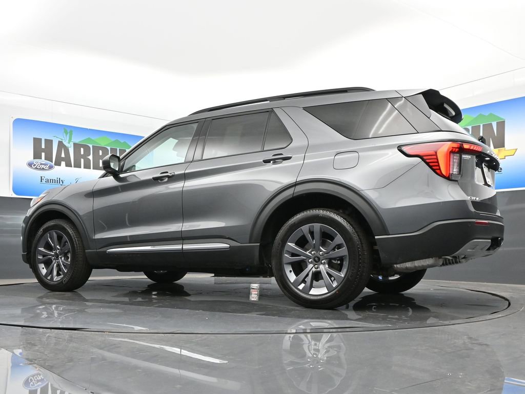 Used 2025 Ford Explorer Active w/ Active Comfort Package image 25