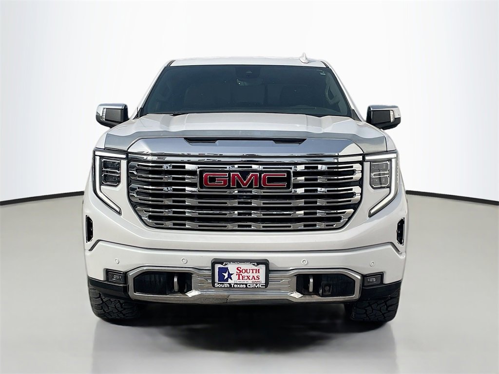 Used 2023 GMC Sierra 1500 Denali w/ Denali Reserve Package image 2