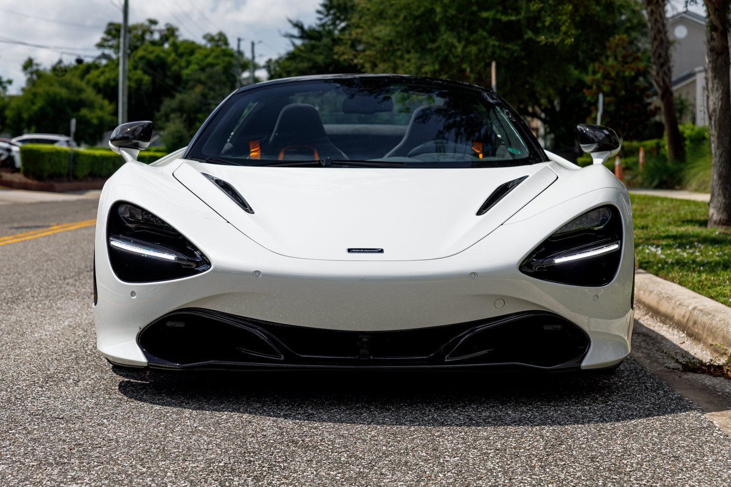 Used 2020 McLaren 720S Performance RWD image 7