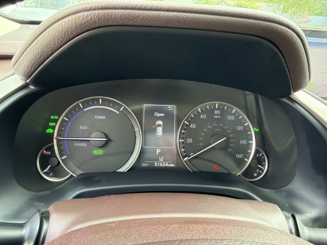 Used 2018 Lexus RX 450hL Luxury w/ Accessory Package AWD/4WD image 28