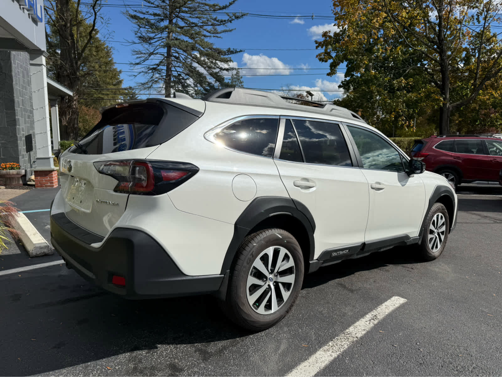 New 2025 Subaru Outback Premium w/ Popular Package #1 image 4