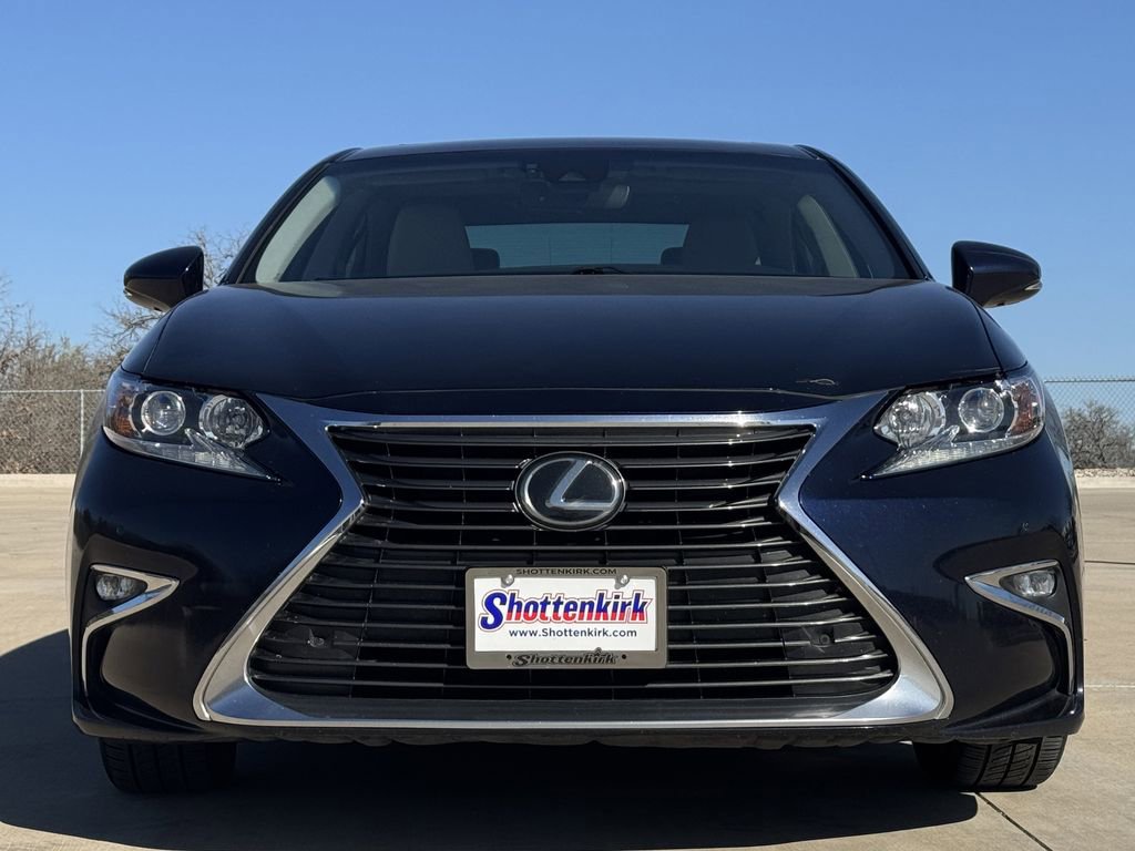 Used 2018 Lexus ES 350 w/ Premier Package image 7