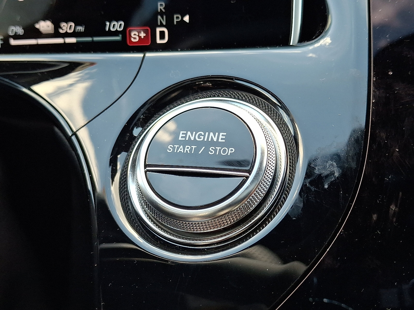 Certified 2026 Mercedes-Benz E 53 AMG e 4MATIC Sedan image 25