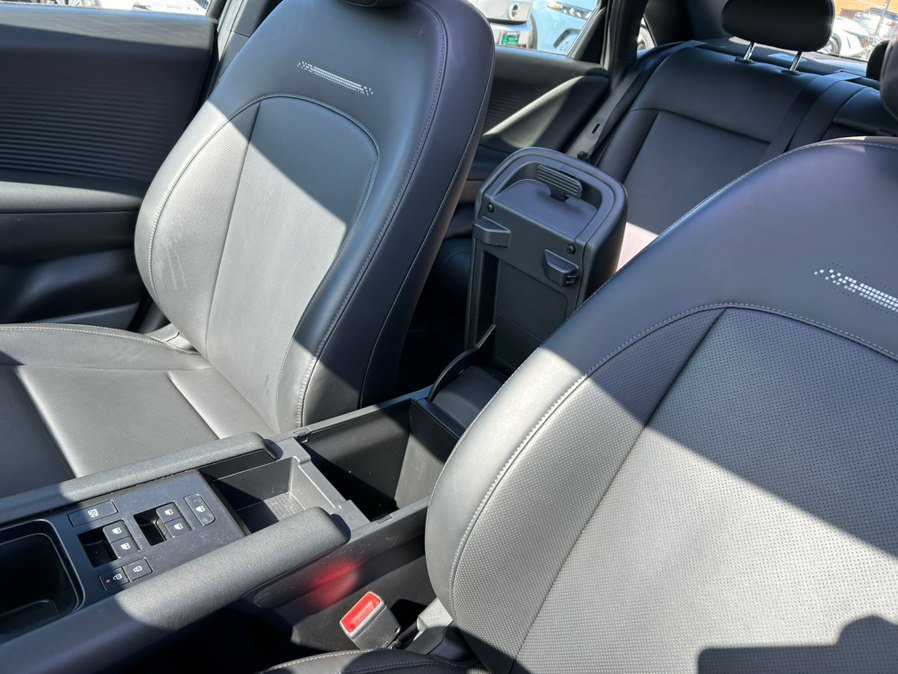 Used 2023 Hyundai Ioniq 6 Limited RWD image 25