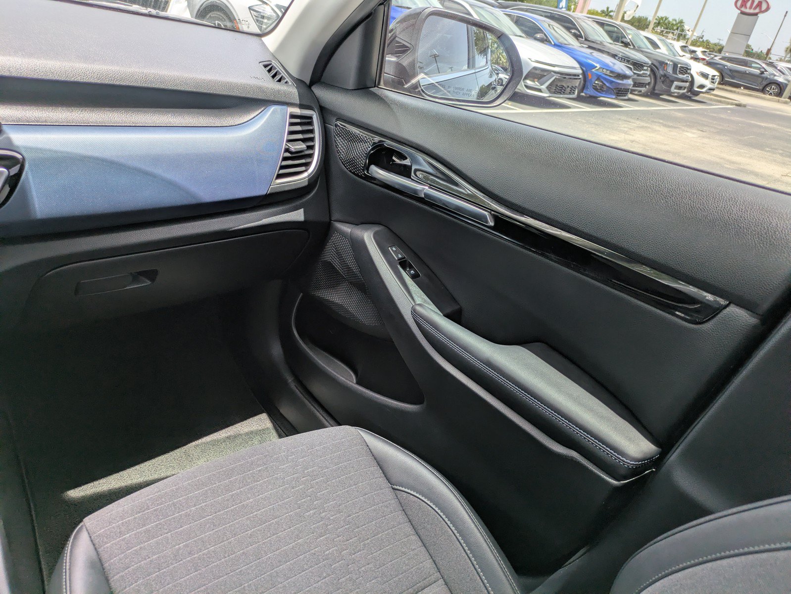 Certified 2023 Kia Seltos S FWD image 14