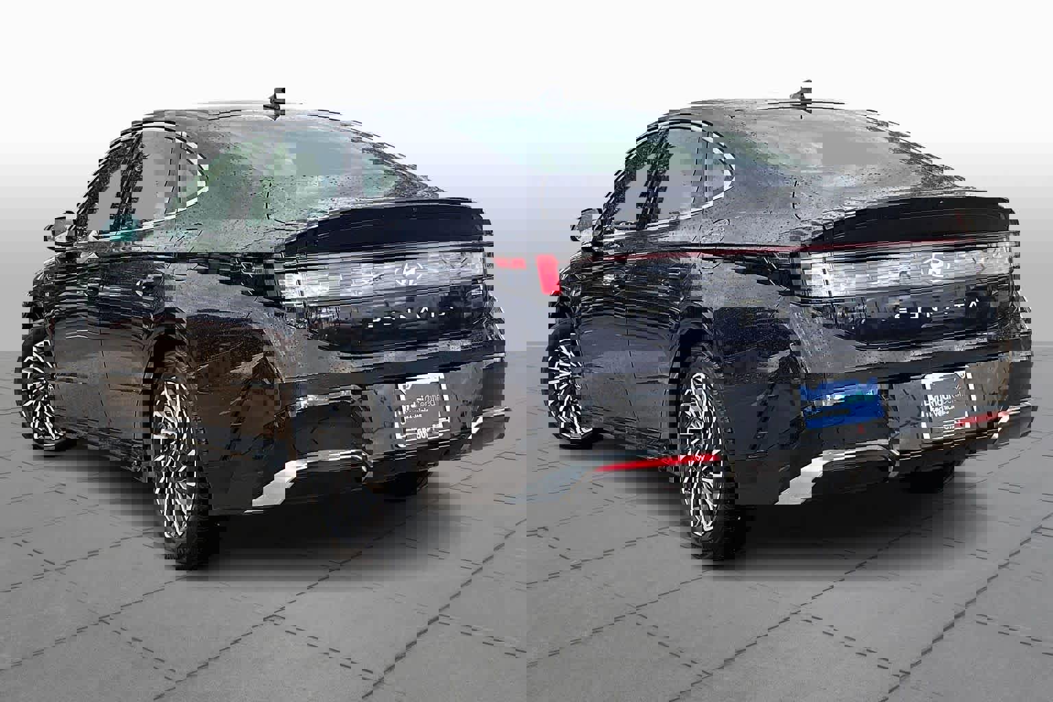 Certified 2025 Hyundai Sonata SEL image 12