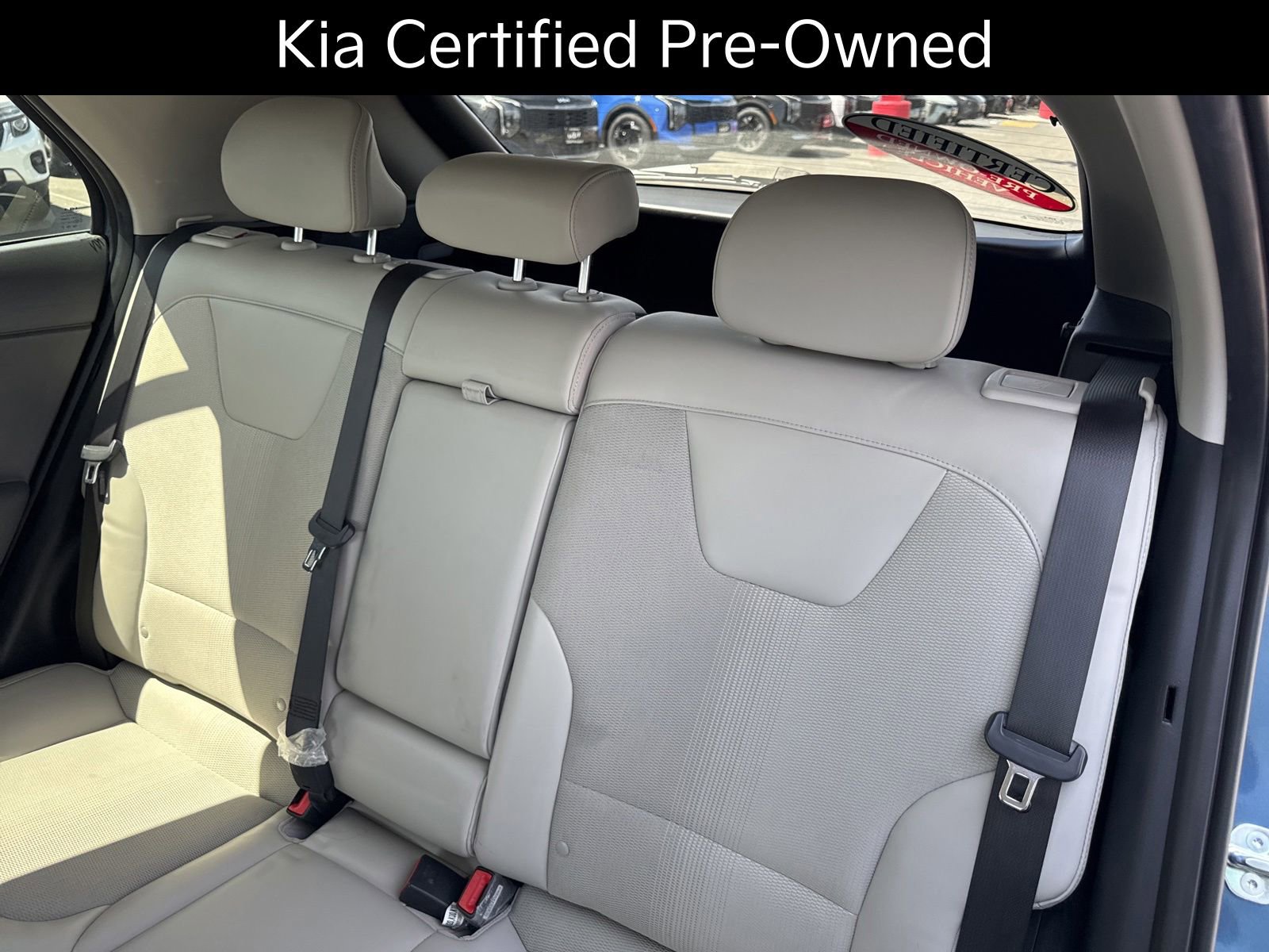 Certified 2023 Kia Niro EX Touring FWD image 20