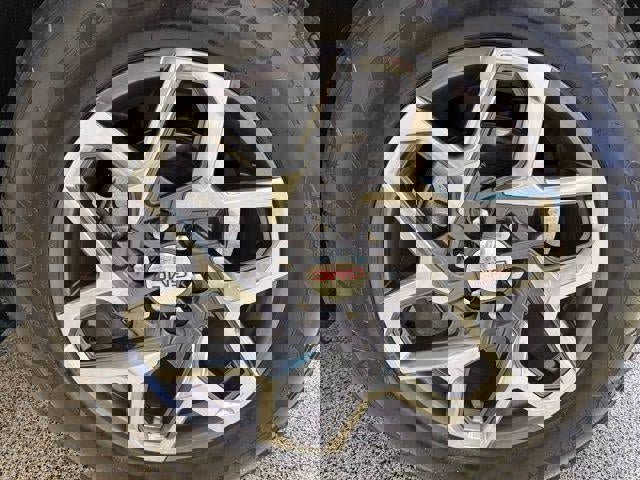 Used 2023 GMC Sierra 1500 SLT w/ SLT Premium Package image 13