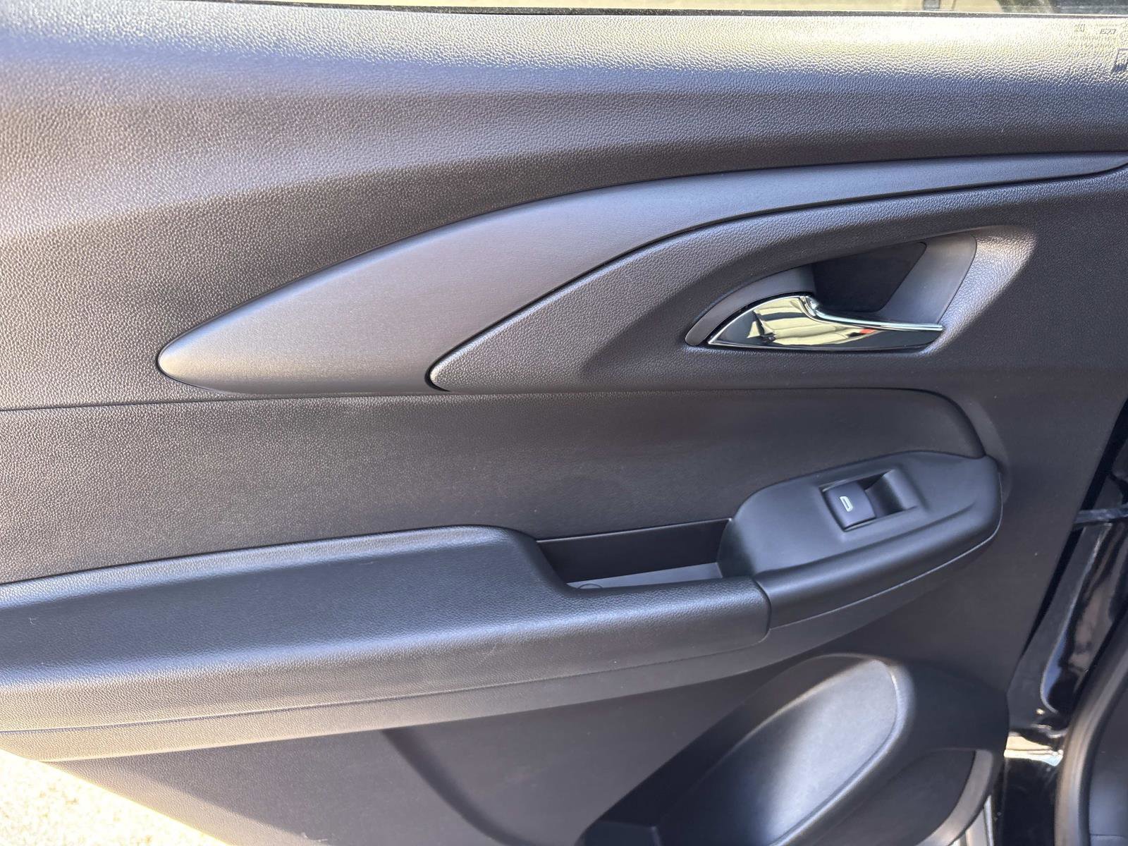 Certified 2025 Chevrolet TrailBlazer RS w/ Convenience Package image 31