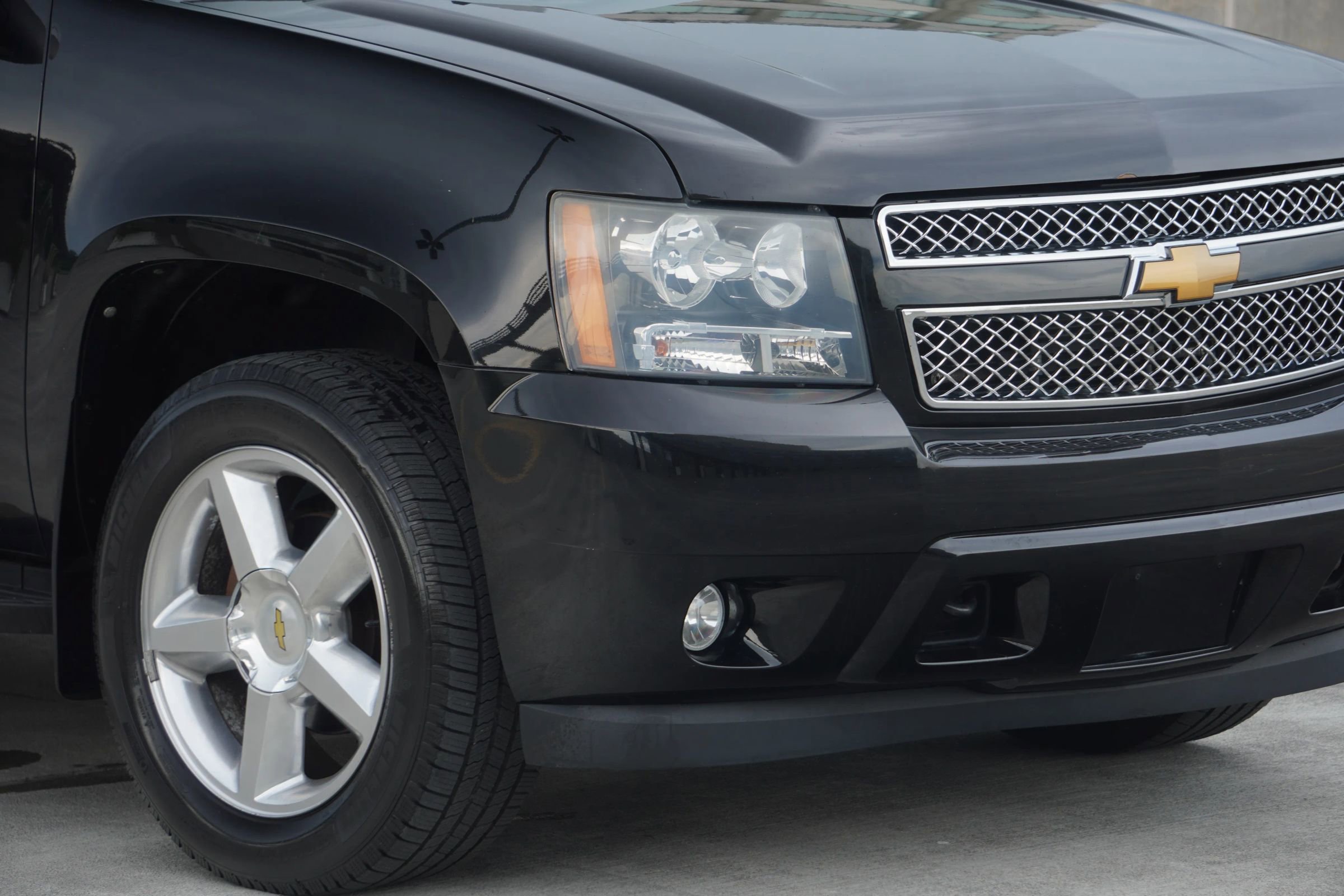 Used 2012 Chevrolet Avalanche LT w/ All-Star Edition image 35
