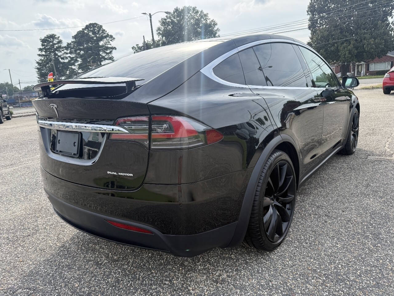 Used 2019 Tesla Model X Long Range AWD/4WD image 16