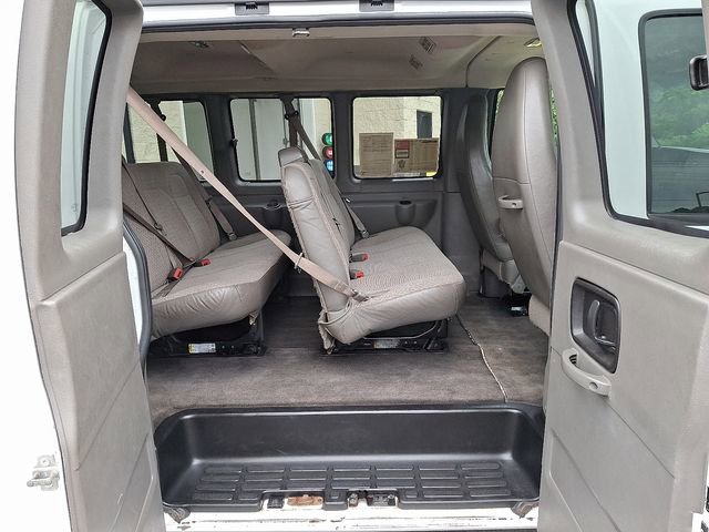Used 2014 Chevrolet Express 3500 LT w/ LT Preferred Equipment Group RWD image 12