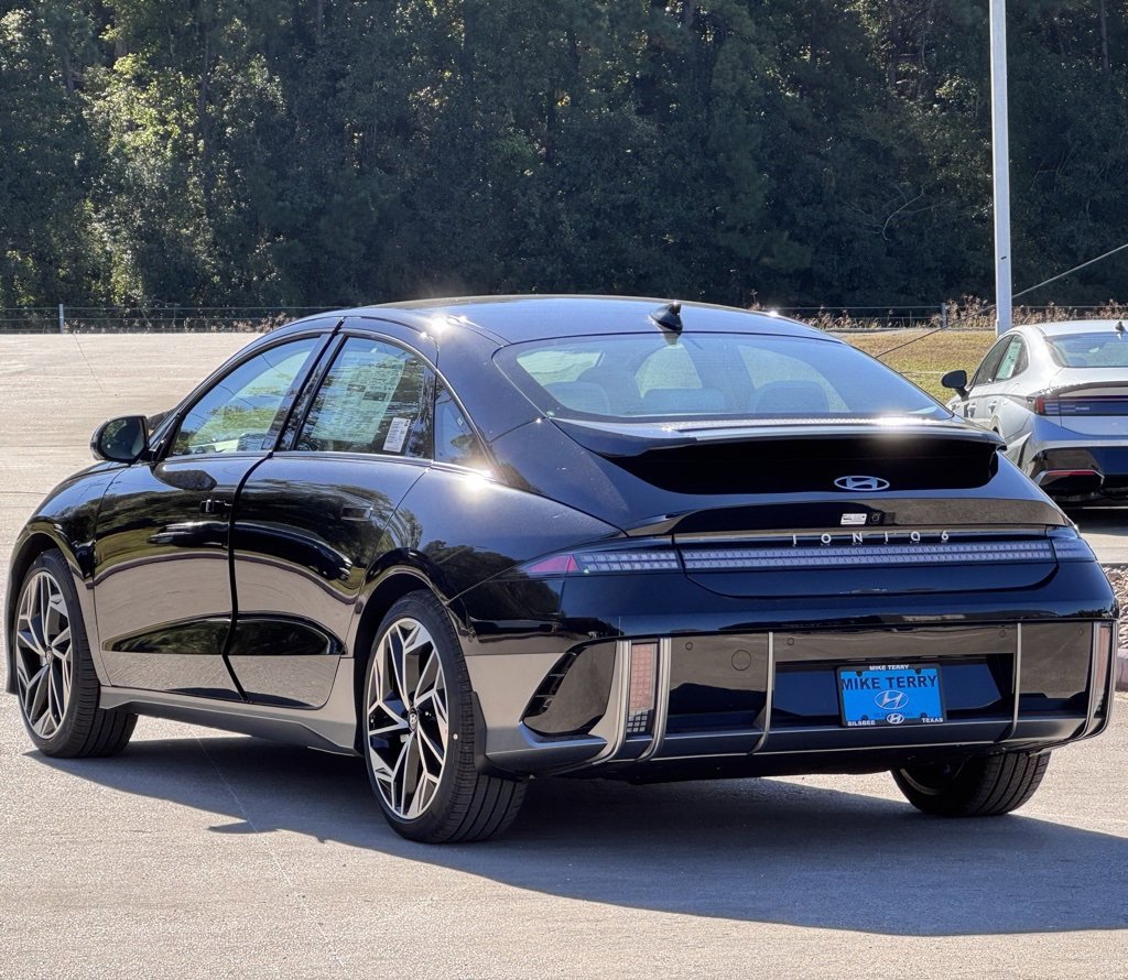 New 2025 Hyundai Ioniq 6 Limited image 35