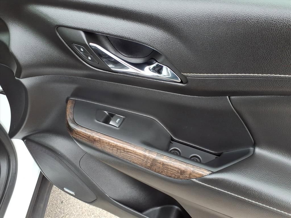 Used 2023 GMC Acadia Denali image 7