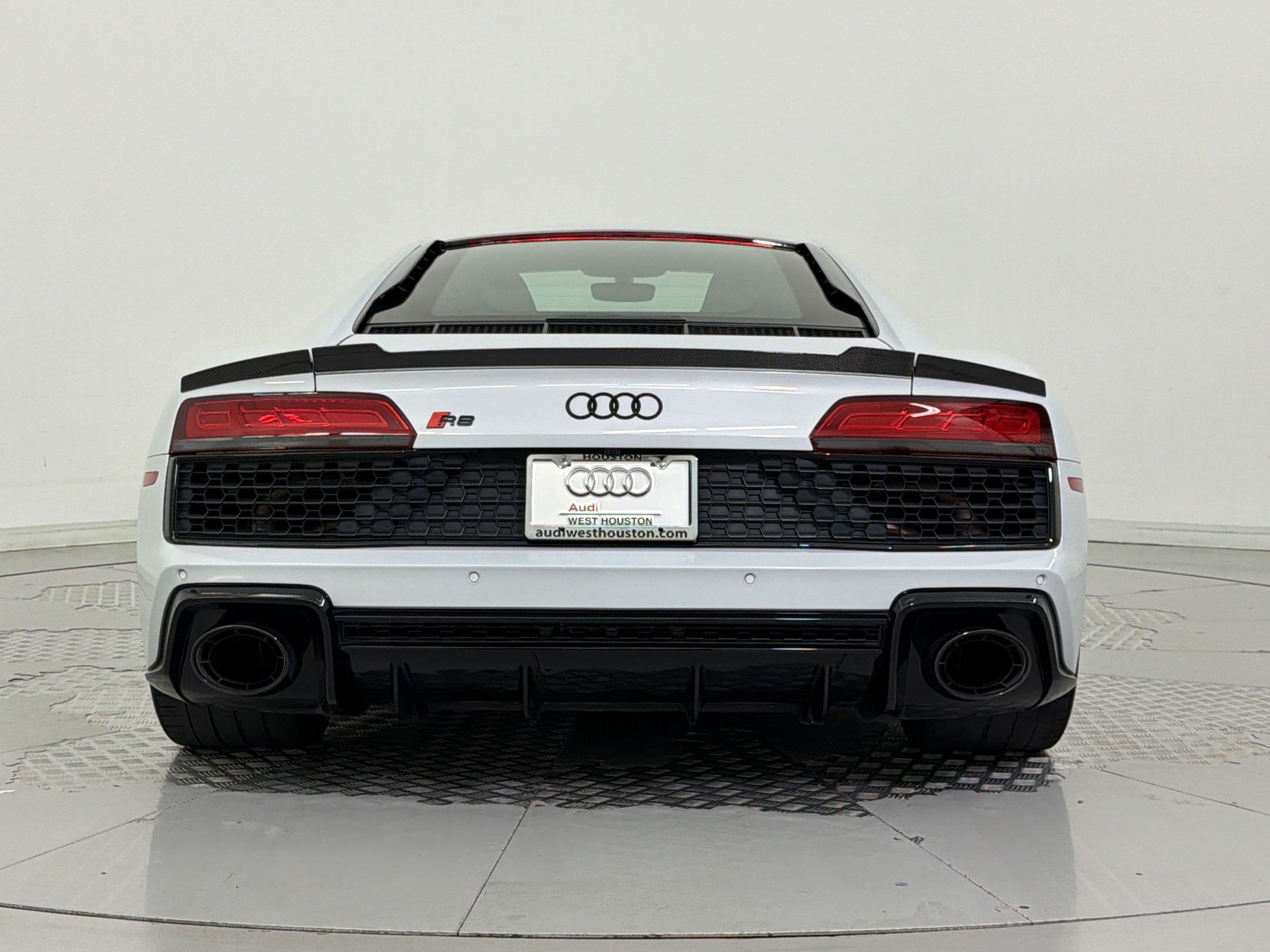 Used 2023 Audi R8 V10 performance RWD image 10