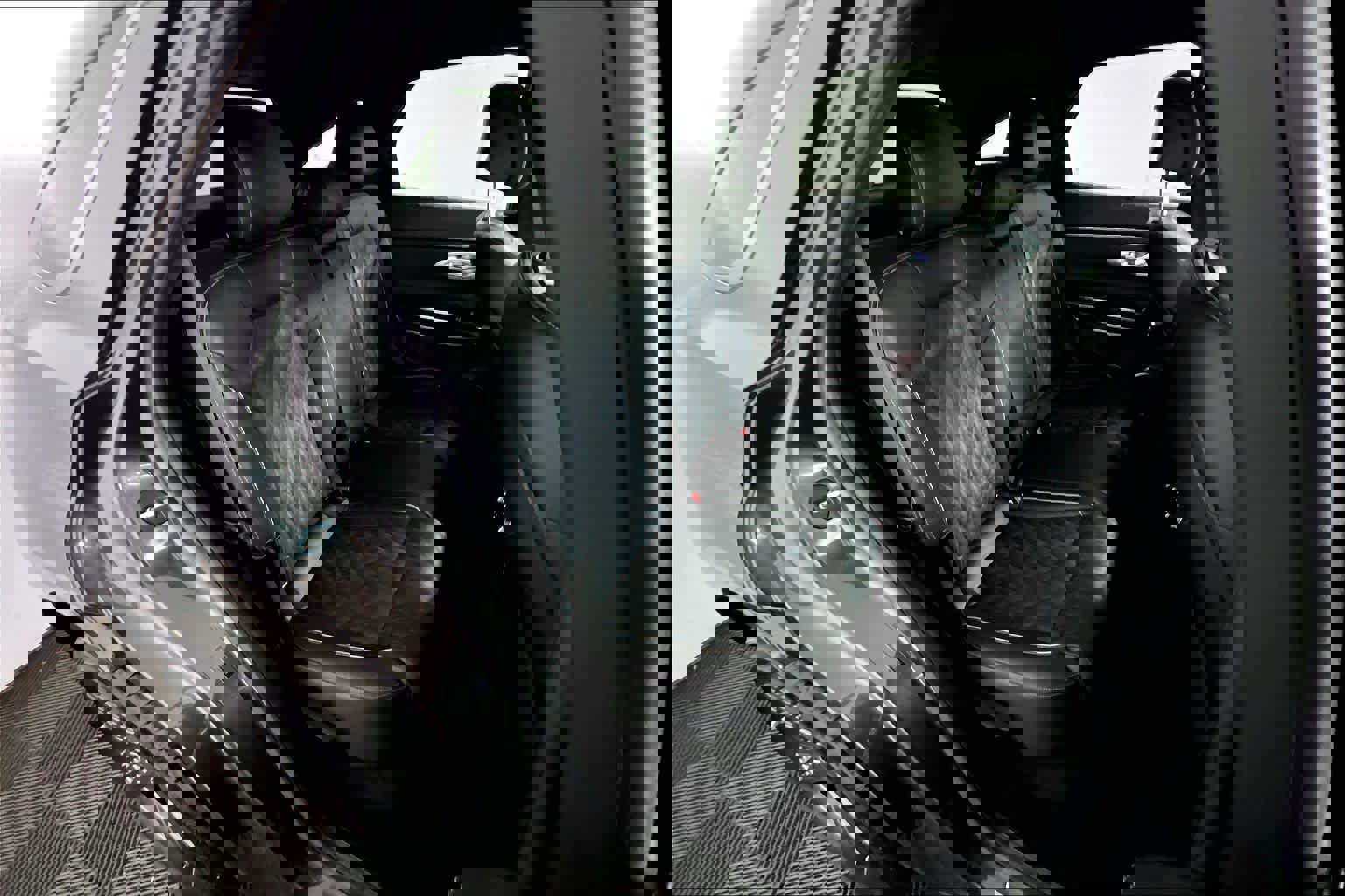 Used 2024 Genesis GV70 3.5T Sport w/ Sport Prestige Package image 18