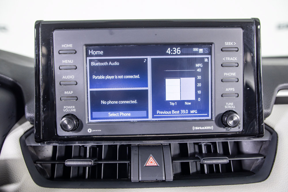 Used 2021 Toyota RAV4 XLE w/ Carpet Mat Package (TMS) FWD image 25