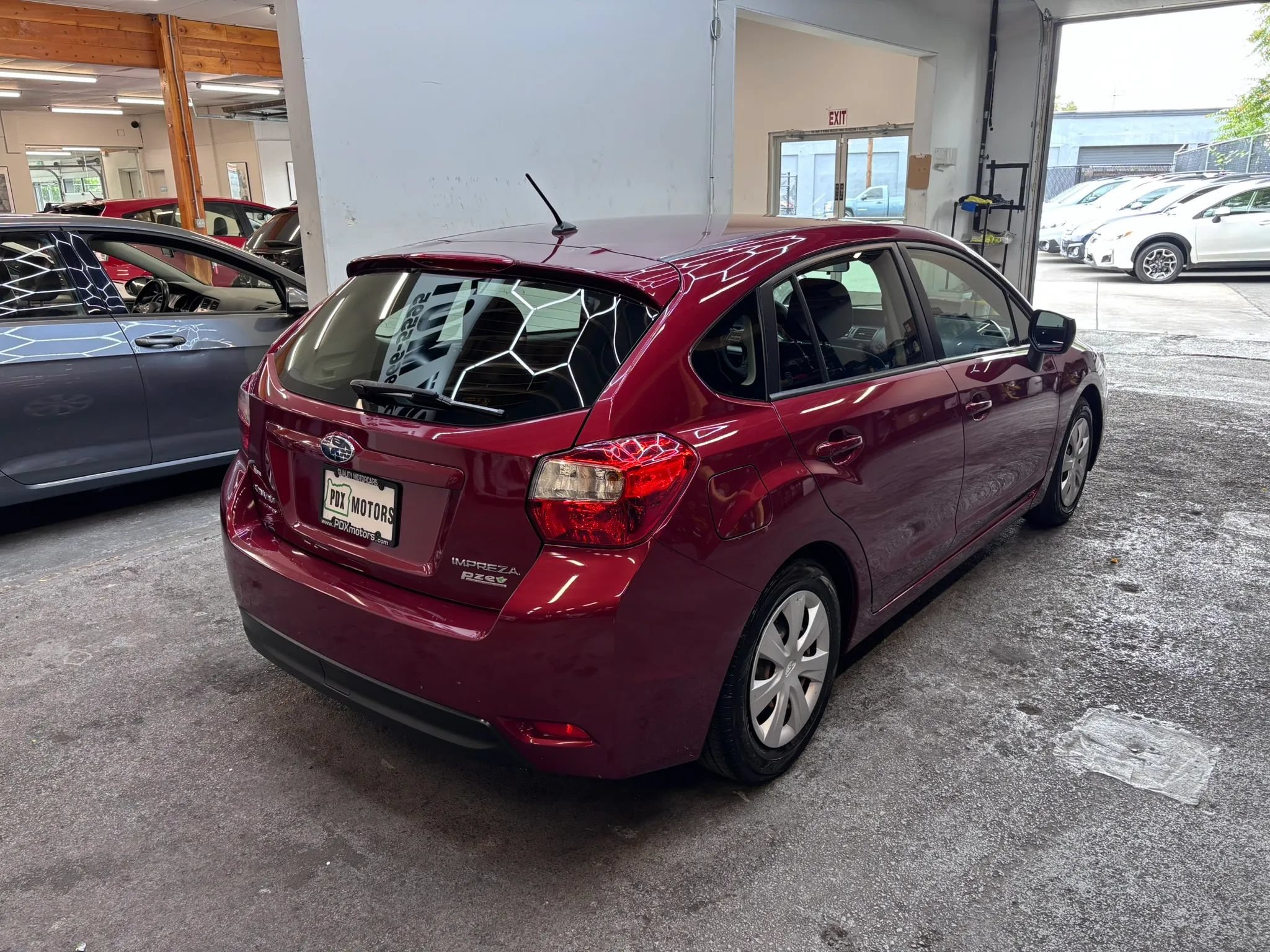 Used 2014 Subaru Impreza 2.0i AWD/4WD image 5