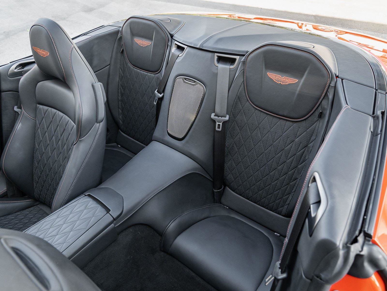 Used 2024 Aston Martin DB12 Convertible RWD image 19