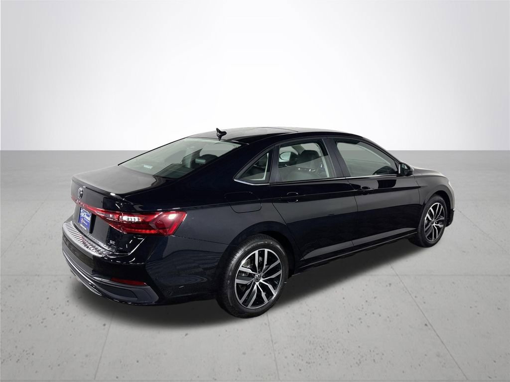 New 2026 Volkswagen Jetta SE image 6