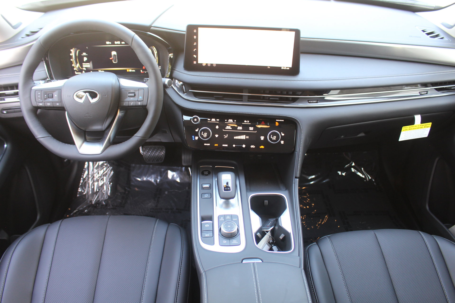 Certified 2026 INFINITI QX60 Luxe w/ Cargo Package FWD image 16