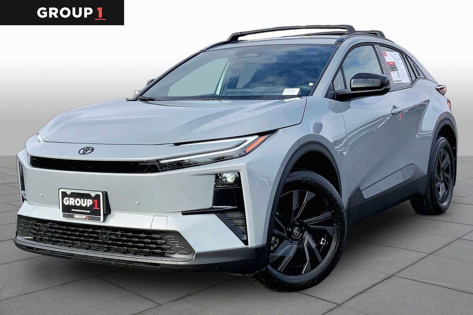 Used 2026 Toyota C-HR AWD/4WD image 1