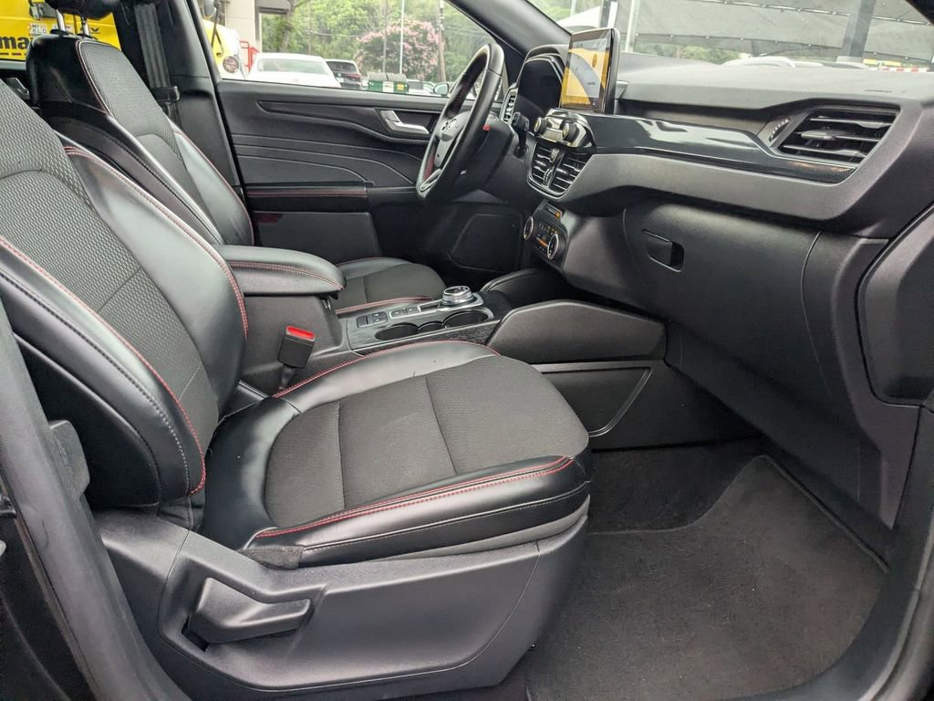 Used 2025 Ford Escape ST-Line AWD/4WD image 26