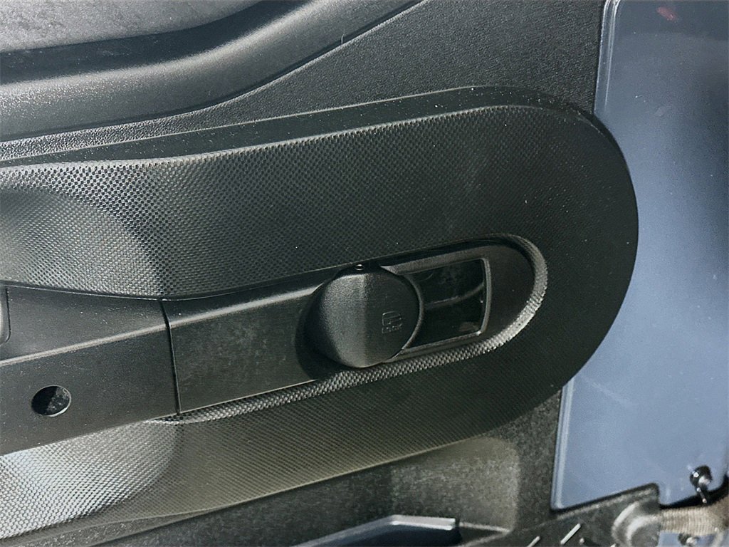 Used 2018 Jeep Wrangler Sport image 22