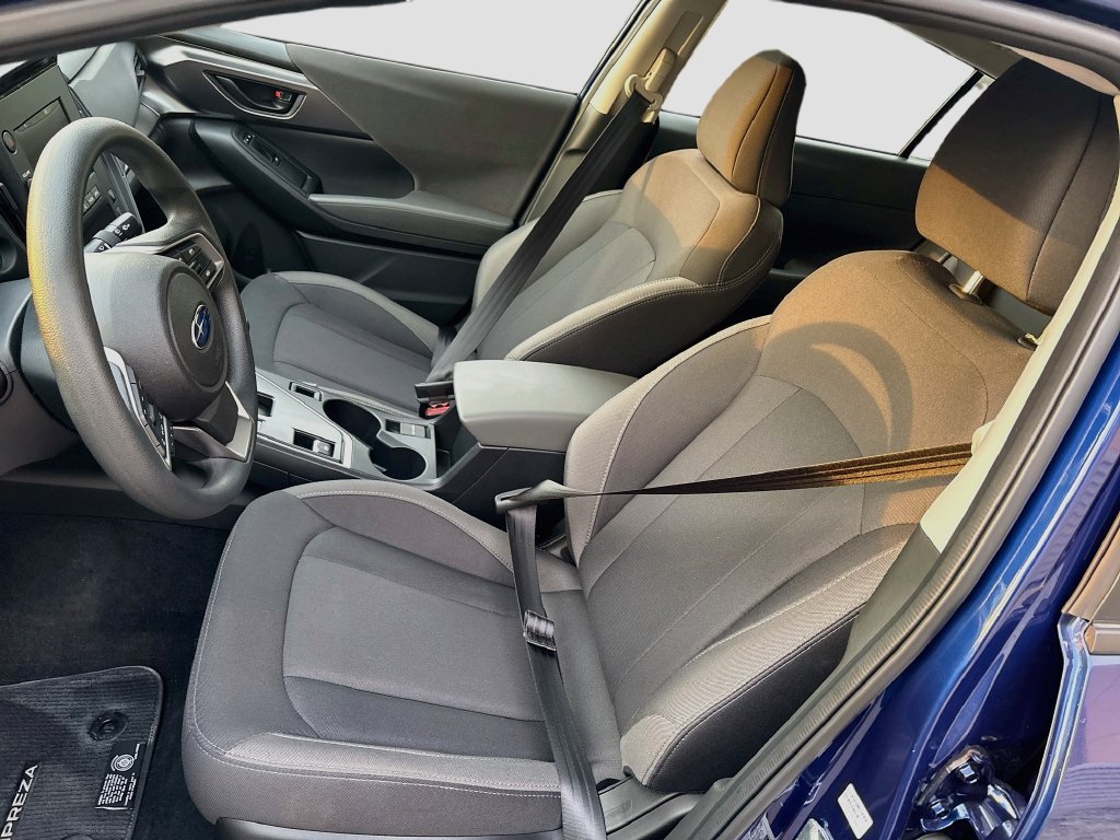 Used 2025 Subaru Impreza 2.0i AWD/4WD image 19