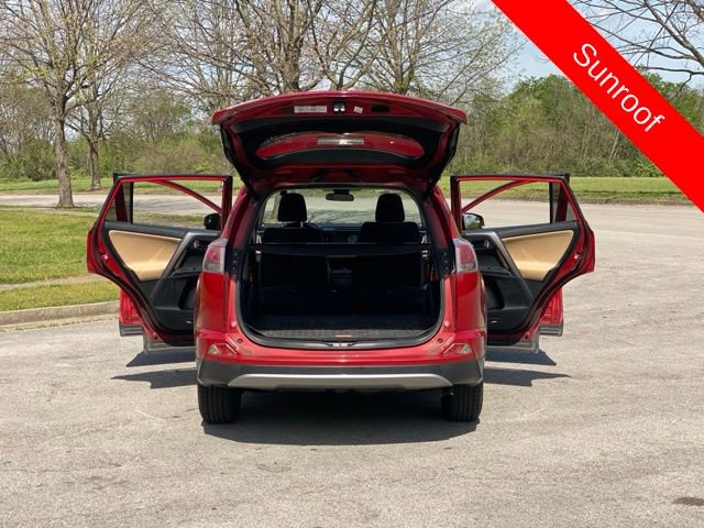 Used 2017 Toyota RAV4 XLE FWD image 39