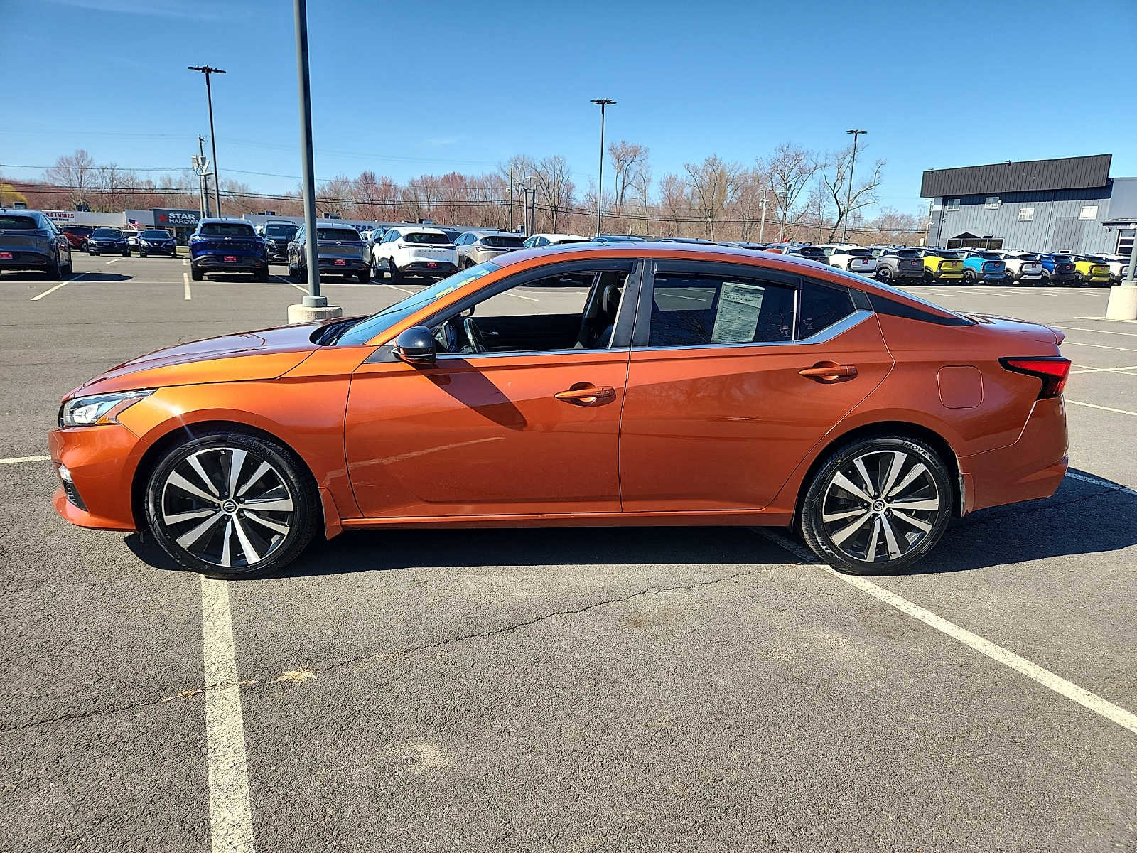 Used 2019 Nissan Altima 2.5 SR w/ SR Premium Package image 7