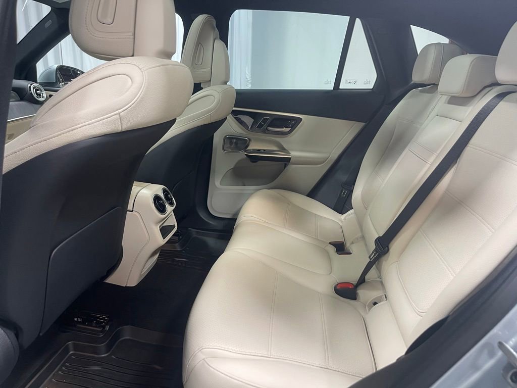 Certified 2026 Mercedes-Benz GLC 300 4MATIC image 24