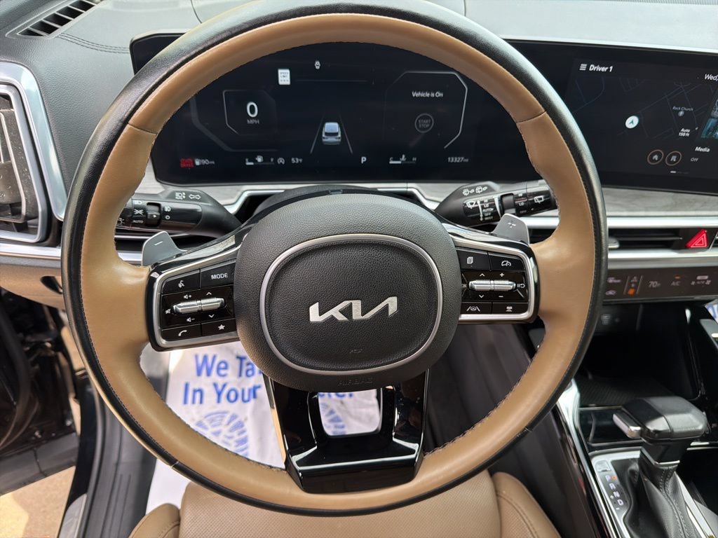Used 2025 Kia Sorento SX Prestige w/ Olive Brown Leather Package AWD/4WD image 18