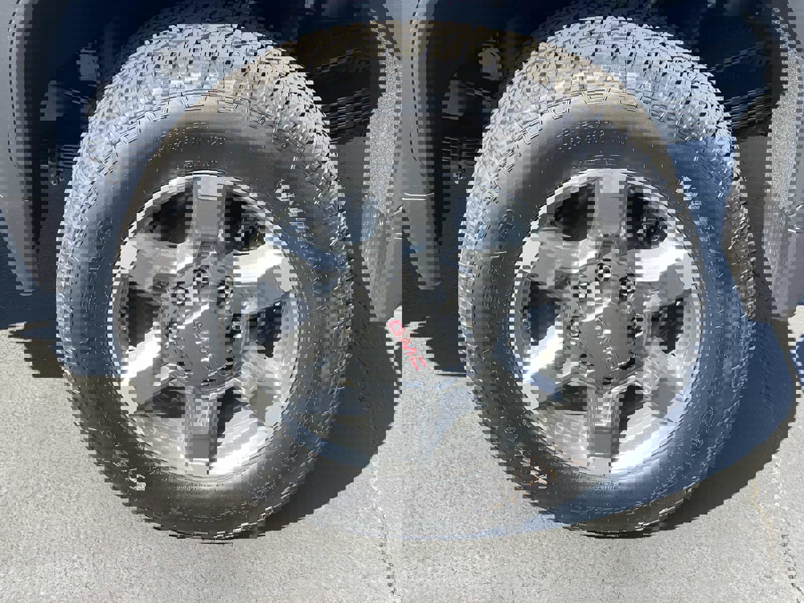 New 2026 GMC Sierra 2500 SLT w/ SLT Premium Package image 30