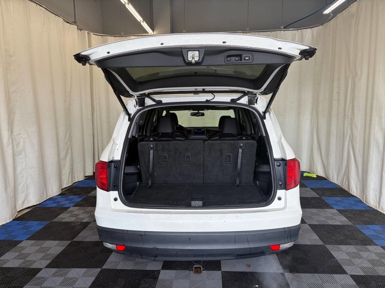 Used 2017 Honda Pilot EX-L image 10