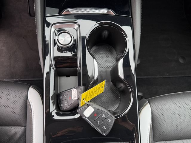 Used 2024 Buick Envision Sport Touring AWD/4WD image 30
