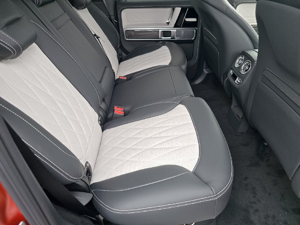 New 2027 Mercedes-Benz G 63 AMG 4MATIC image 28