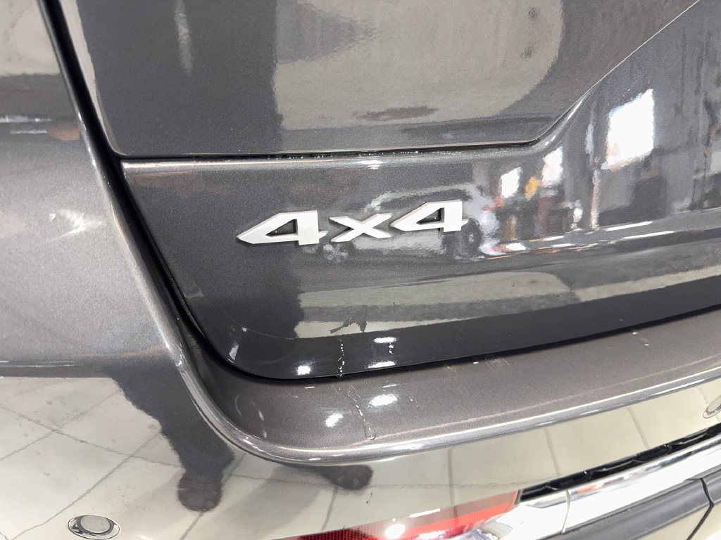 Used 2025 Jeep Grand Cherokee Laredo X AWD/4WD image 25