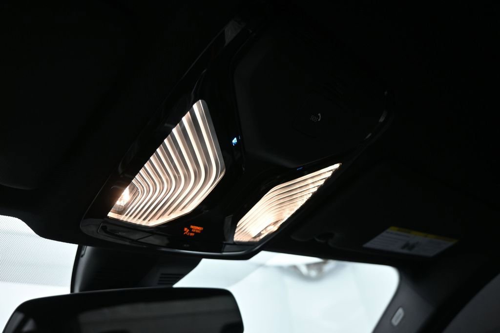Used 2023 BMW M3 Competition AWD/4WD image 34