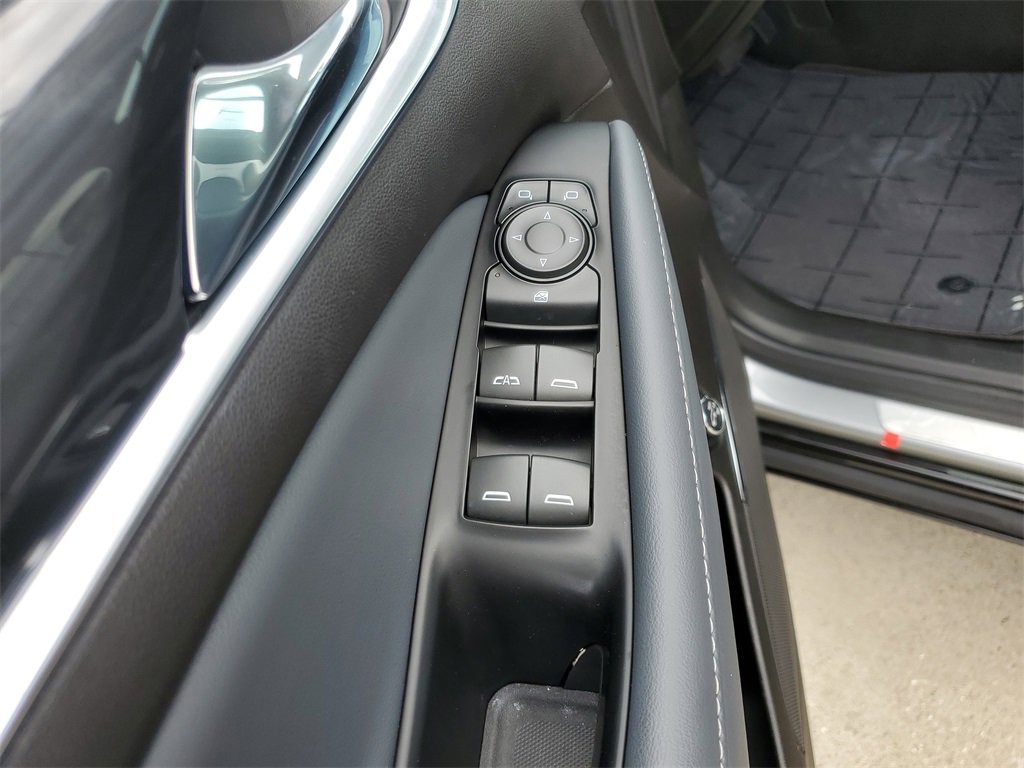 Used 2024 Buick Enclave Essence w/ Trailering Package, 5000 lbs. image 10