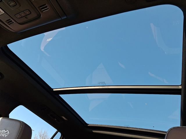 Used 2024 Chevrolet Tahoe High Country image 20