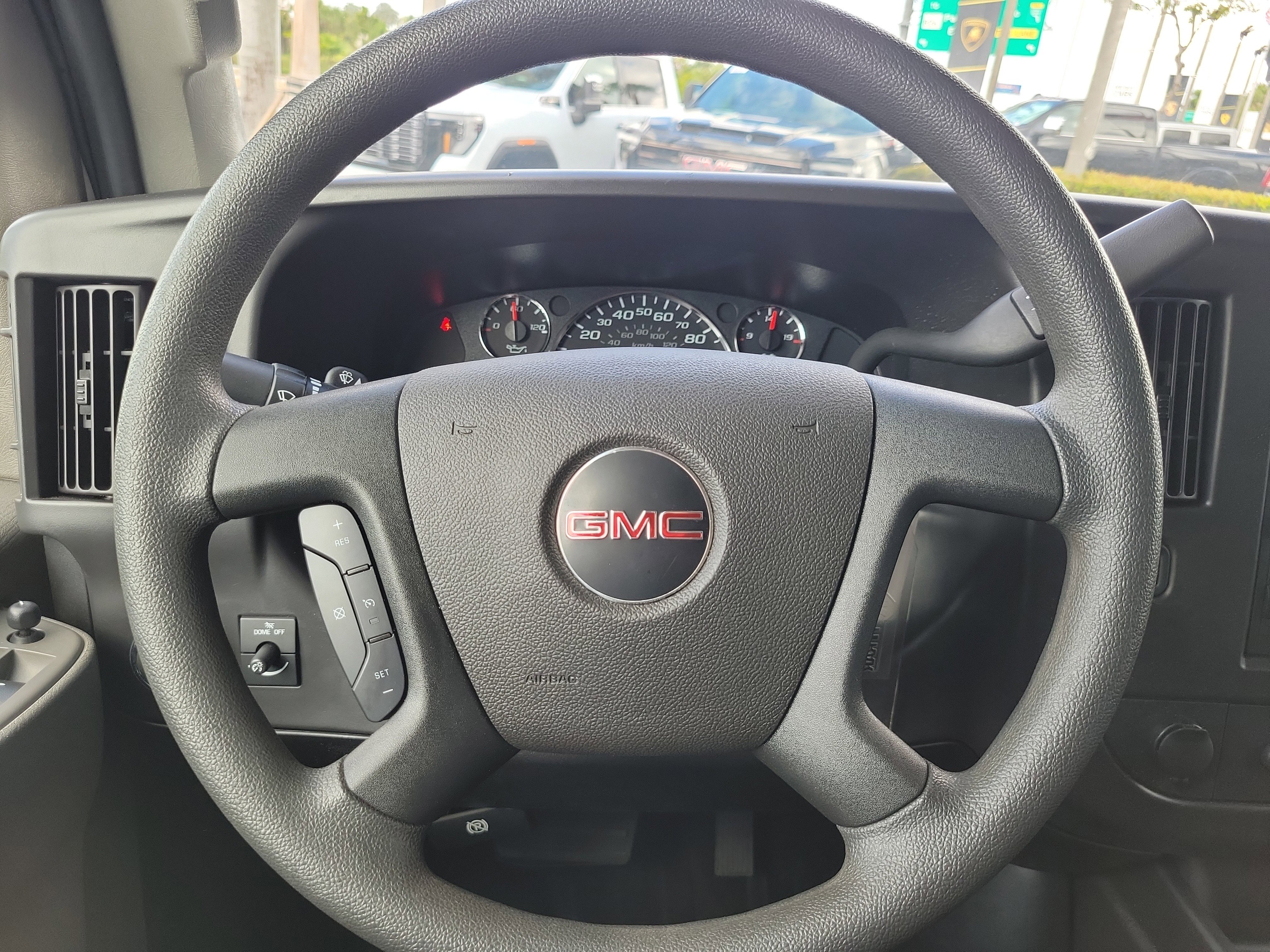 Used 2024 GMC Savana 2500 w/ Driver Convenience Package image 15