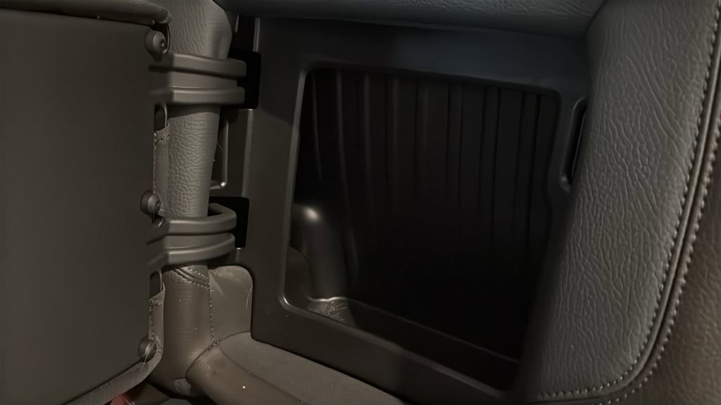 Used 2021 GMC Sierra 2500 Denali w/ Denali Ultimate Package image 19